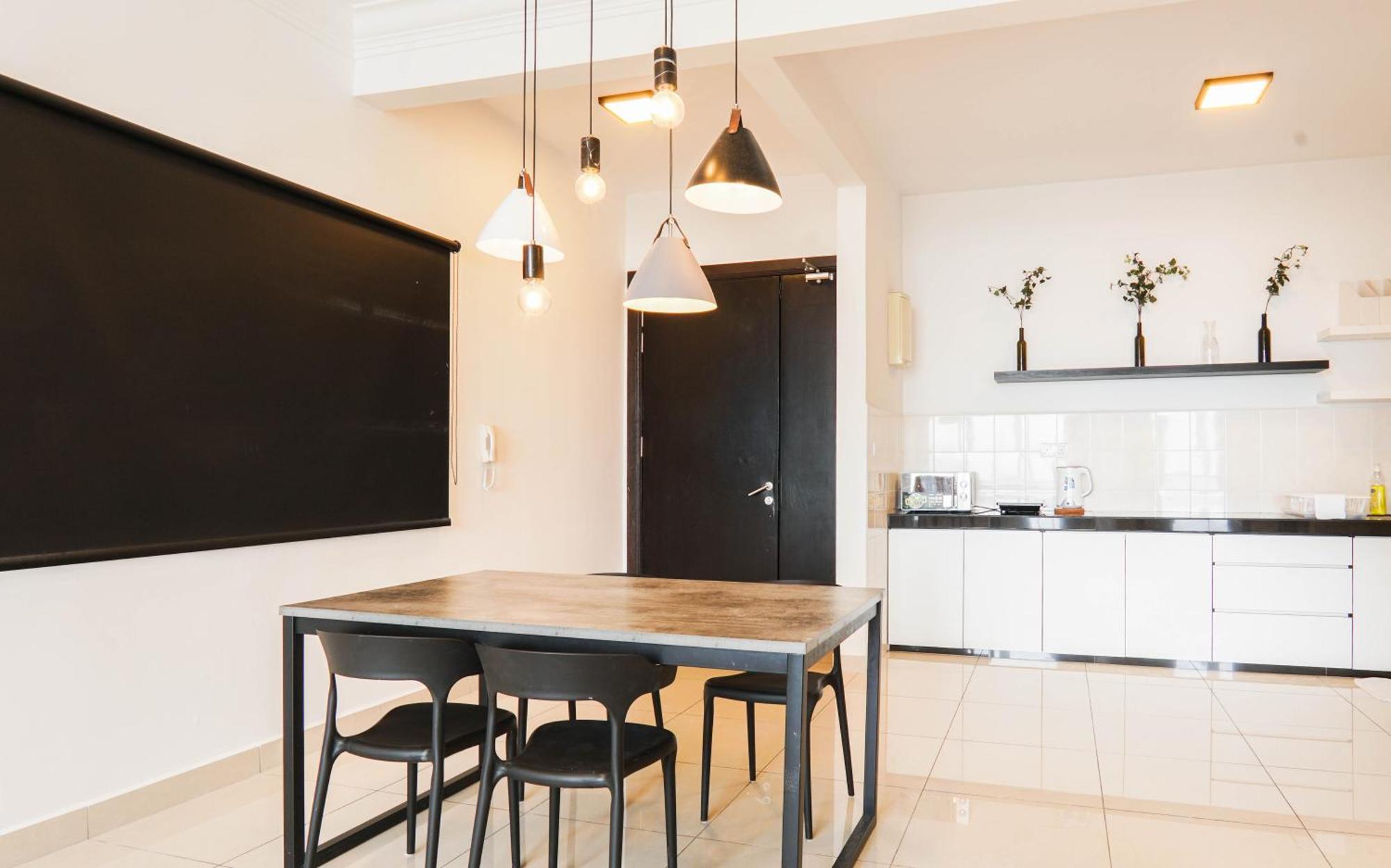 Boulevard Service Apartment Kl By Airhost 쿠알라룸푸르 외부 사진